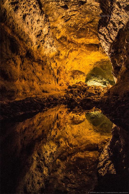 fotografía del autor: 'ondina86' con titulo: 'viaje al centro la tierra'