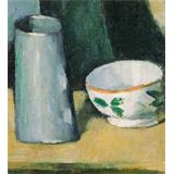 Cuenco y jarra de leche