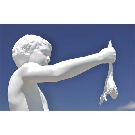 Estatua niño con rana en Venecia