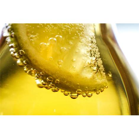 Bebida, cerveza y limón