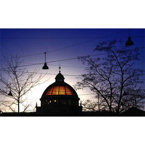 Copenhague siluetas en la noche