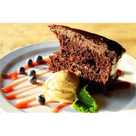 Alimento, pastel de chocolate y arándanos